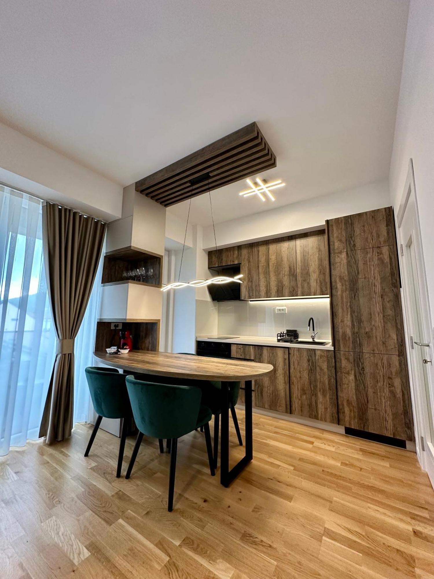 Downtown Riverside Apartments Skopje Luaran gambar