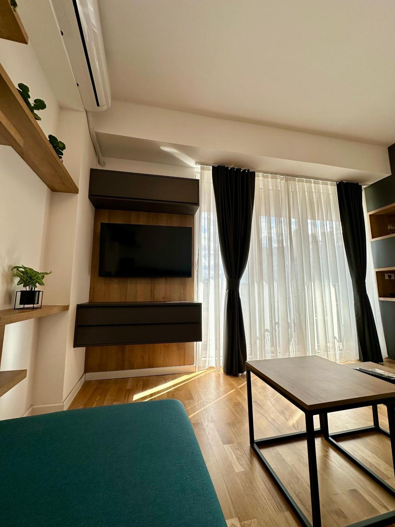Downtown Riverside Apartments Skopje Luaran gambar