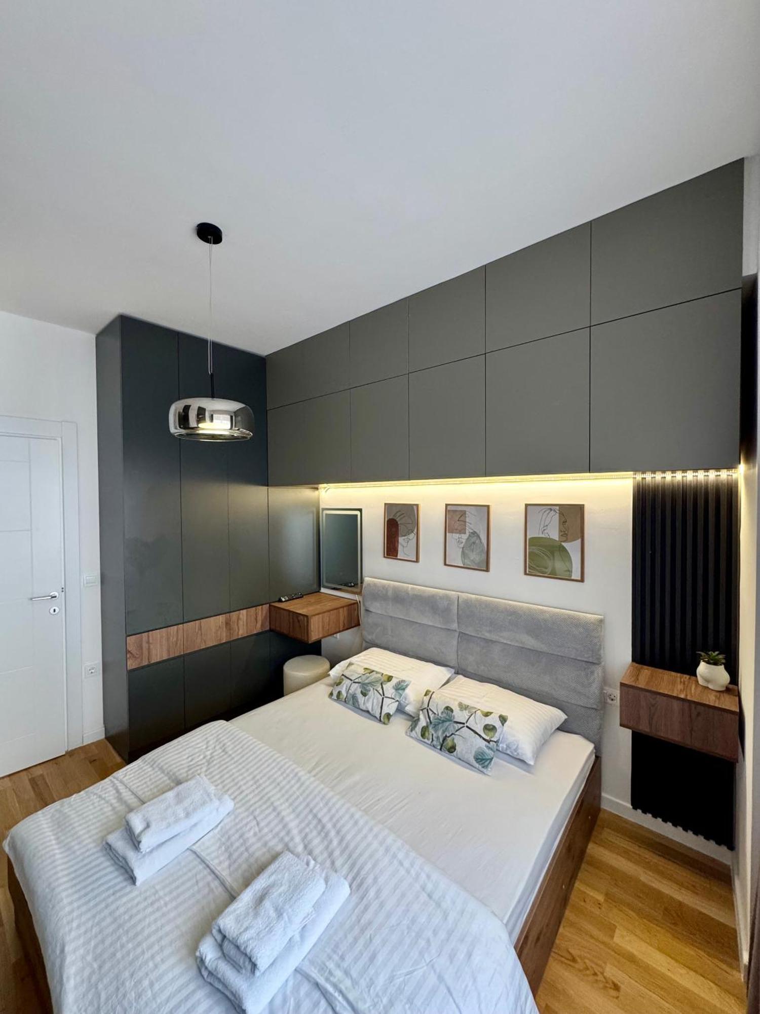 Downtown Riverside Apartments Skopje Luaran gambar